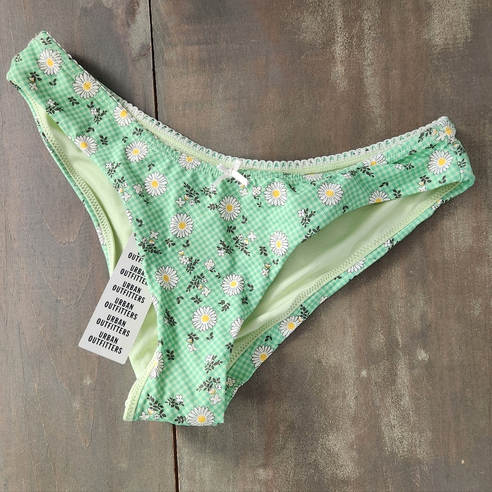 NWT Urban Outfitters Out From Under Salma Printed Hipster Bikini Bottom – Size S